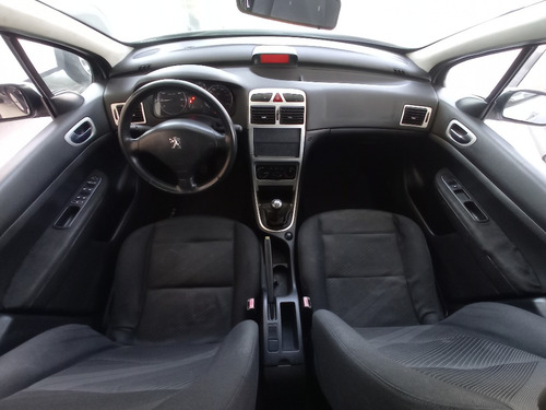 Peugeot 307 1.6 PRESENCE 16V FLEX 4P MANUAL