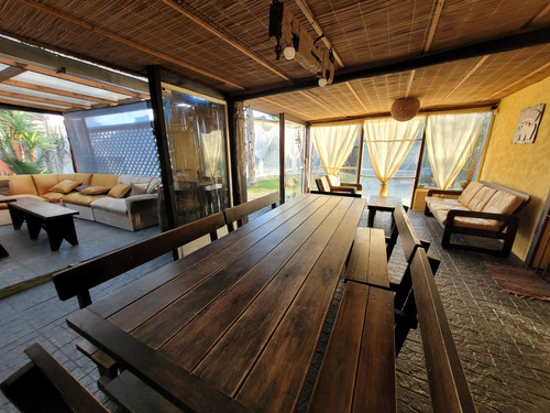 Casas Con Piscina Climatizada, Cerramiento En Policarbonato.