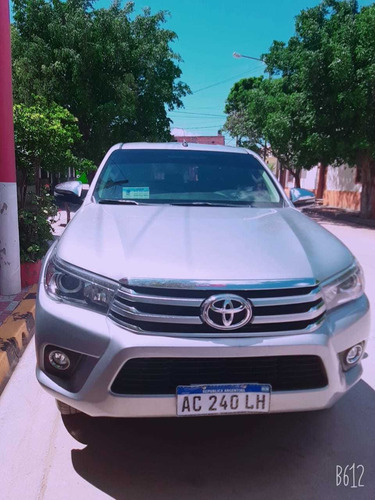 Toyota Hilux 2.8 Cd Srx 177cv 4x2 2018