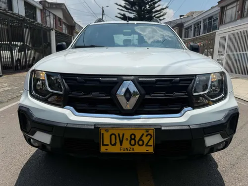 Renault Duster Oroch 1.3 turbo Intens 4x4 mecanica