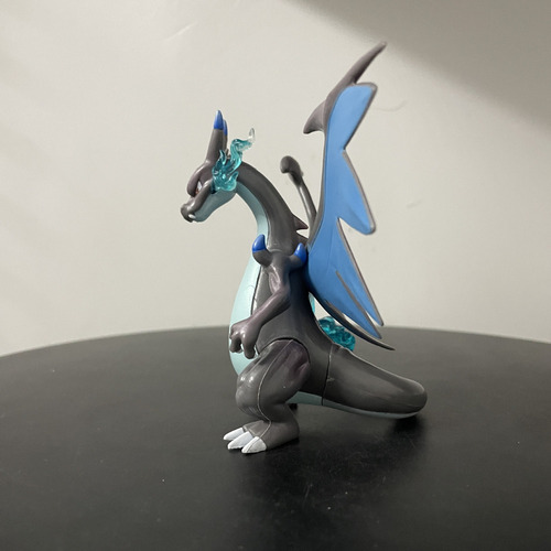 A Figura De Acción Pokémon Mega Dark Charizard De Juguete,
