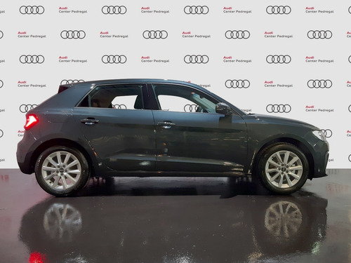 Imagen 3 de 15 de Audi A1 2021 1.4 Sportback Cool Mt