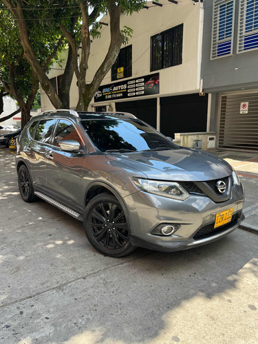 Nissan X-Trail 2.5 Exclusive