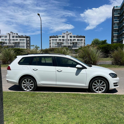 Volkswagen Golf Variant 1.4 Highline Tsi Dsg