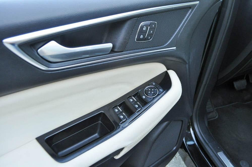 Ford Edge TITANIUM 3.5 V6 AWD AT