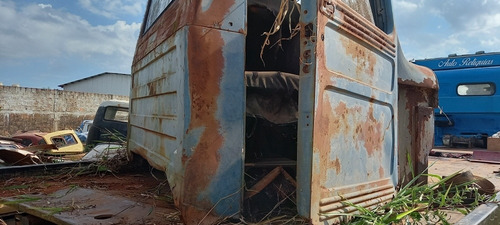 Imagem 4 de 8 de Ford F75 Cabine Lata F75 Lataria Cabine