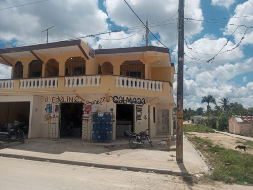 Casa Comercial Y Apartamentos En Higuey 