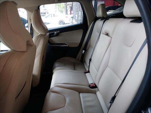 Imagem 8 de 12 de Volvo Xc60 2.0 T5 Dynamic Fwd Turbo