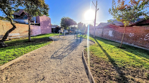 Acogedora Casa 3d-1b Luis Matte Larrain / Nonato Coo