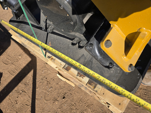 Compactador Tipo Placa Vibratoria Para Excavadora 320 O Simi