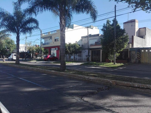 Lote De 8.66x39 - Avenida 7 E/ 526 Y 527 - Tolosa