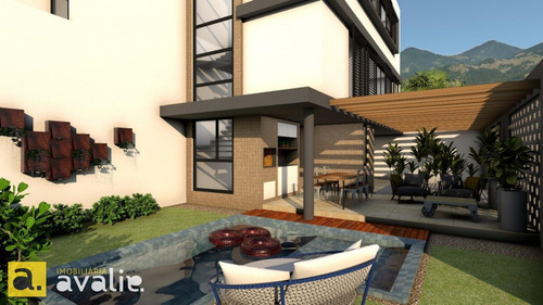 Imagem 5 de 6 de Excelente Sobrado Triplex Localizado No Bairro Escola Agrícola !!! - 6003072v