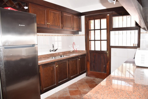 Casa En Roosevelt, 3 Dormitorios *- Ref: 837
