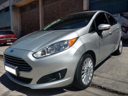 Ford Fiesta Kinetic Design 1.6 Titanium Sedan