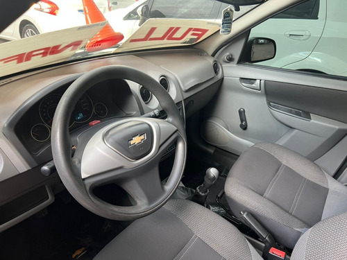 Imagen 8 de 8 de Chevrolet Prisma 1.4 Ls 2012