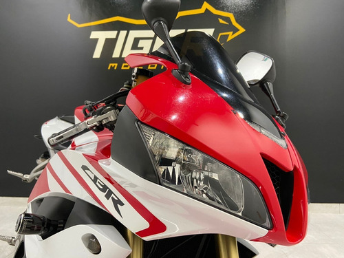 Imagem 10 de 11 de Honda Cbr 600rr 2012 - 17.600km