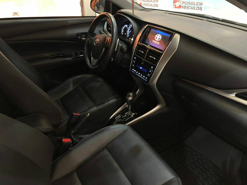 Imagem 10 de 14 de Toyota Yaris 1.5 16v Flex Sedan Xls Multidrive