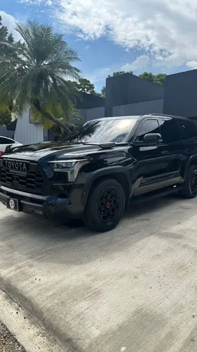 Toyota Sequoia 3.5 V6 Capstone