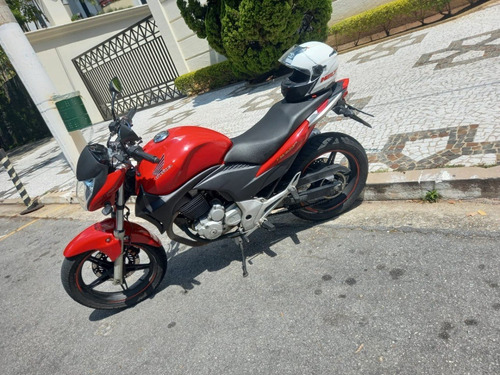 Imagem 9 de 14 de Honda Cb300