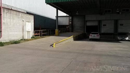 Imagen 8 de 11 de Nave Industrial - Grand Bourg