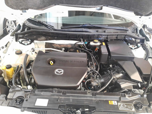 Imagen 9 de 10 de Mazda Mazda 3 2.5 Hb Sport Aut 2013