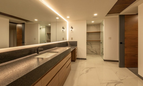 Casa Nueva En Pedregal !!