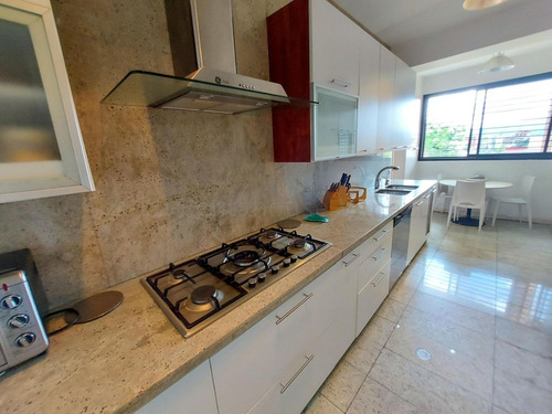 Imagen 4 de 23 de Apartamento En Venta - Los Palos Grandes 22-16186