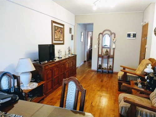 Venta Hermoso Departamento 2 Amb- Villa Ballester Centro