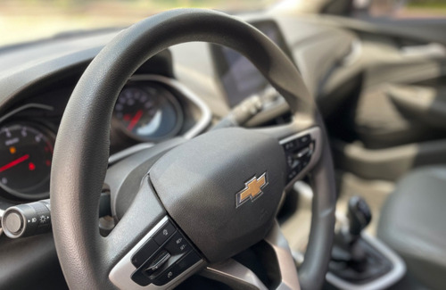 Chevrolet Onix SEDAN PLUS LT 1.0 12V FLEX 4P MEC.