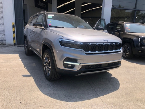 Imagen 13 de 15 de Jeep Commander Limited