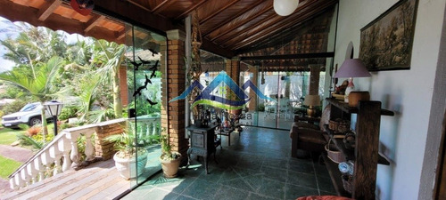 Imagem 5 de 15 de Chacara Com 5 Dorm 1 Suite Jardim De Inverno, Piscina E 2 Churrasqueiras. - V-1014
