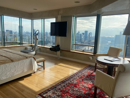Torres Renoir, Puerto Madero, Piso De 500 M2 Con Vista Panorámica De 6 Ambientes, Con 4 Cocheras