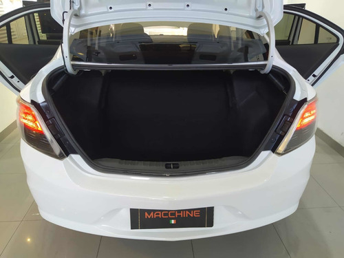 Imagen 16 de 21 de Chevrolet Prisma 2019 1.4 Joy Ls