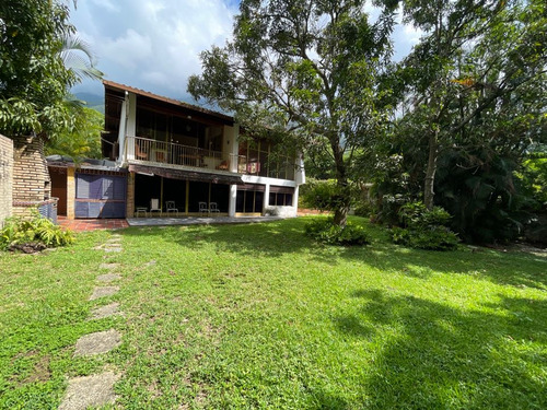 En Venta Casa/quinta En Los Chorros