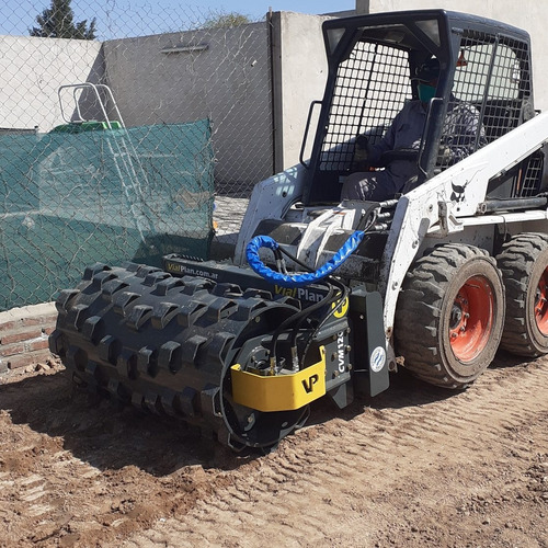 Implemento Compactador Para Minicargadora Vialplan, Bobcat