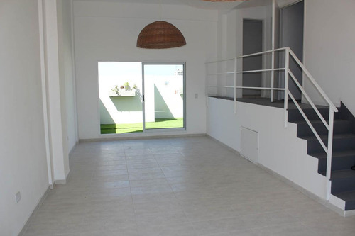 Imagen 15 de 18 de Departamento - Caseros