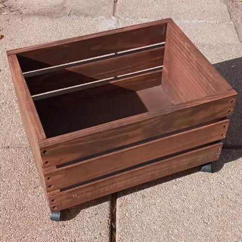 CAJA MADERA RUEDAS – LeJardinet