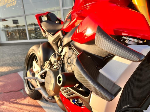Imagen 18 de 25 de Ducati Streetfighter V4s Unica, Con Accesorios