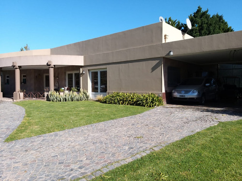 Imagen 4 de 14 de Casa 5 Ambientes Buenos Aires Golf