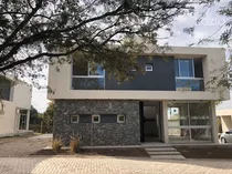 Comprar Housing Punta Golf - Categoria - Bº Golf Villa Allende