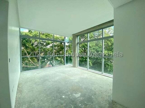 Moderno Edificio En Altamira, A Estrenar Con Acabados De Lujo, Pisos De Mármol, 4 Ascensores; Consta De 4 Apartamentos, Amplia Terraza. En Venta Altamira Mls #23-31921 Francis Zeppieri