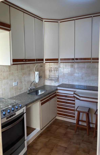 Apartamento 3 Quartos, 3 Banheiros, Varanda, Garagem