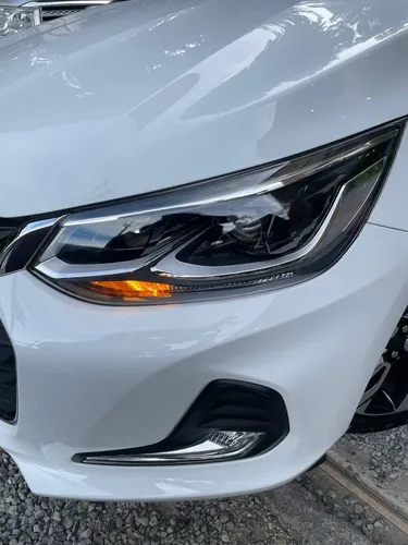 Chevrolet Onix 1.0T Premier Sedan At