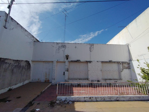 Imagen 1 de 5 de Casa En Venta En La Plata Calle 520bis E/ 8 Y 9 - Dacal Bienes Raices