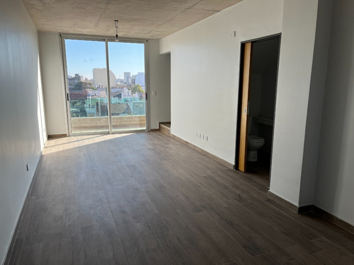 Imagen 16 de 30 de Duplex 3 Amb A Estrenar Con Patio Y Parrilla