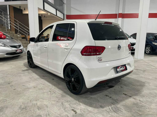 Imagem 12 de 12 de Volkswagen Fox Trendline 1.6 Flex 8v 5p