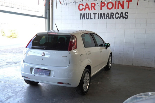 Fiat Punto 1.6 16v Essence Flex 5p