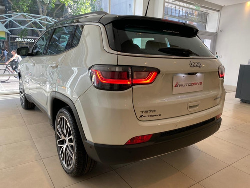 Imagen 16 de 25 de Jeep Compass Limited Plus H 2023