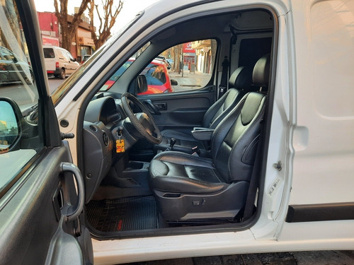 Imagen 11 de 16 de Citroën Berlingo 2010 1.6 Hdi Am52