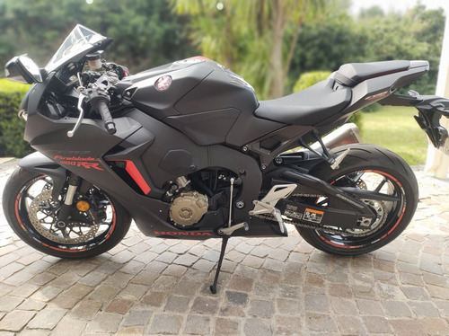 Imagen 11 de 16 de Honda Cbr 1000 Rr